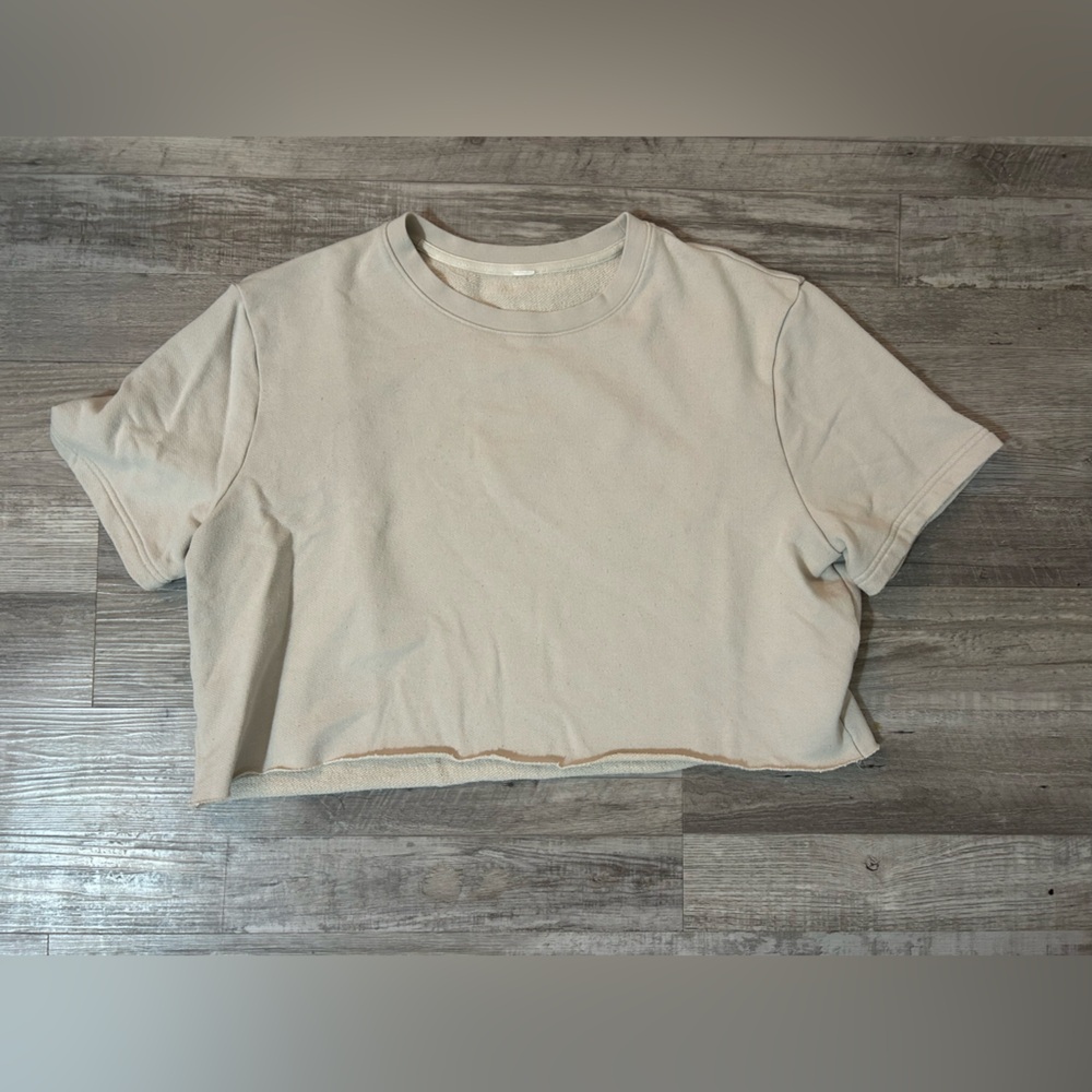ALO Yoga Cream Crop Top